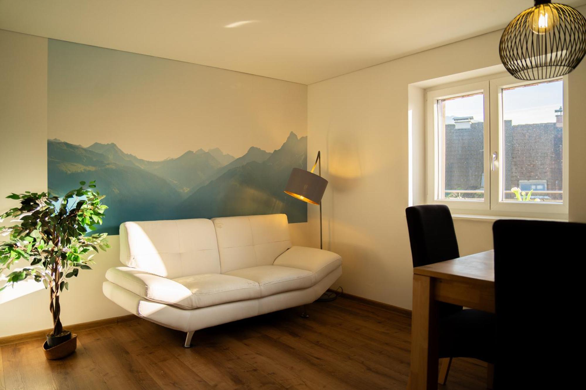 Apartment Homy Oasis In *